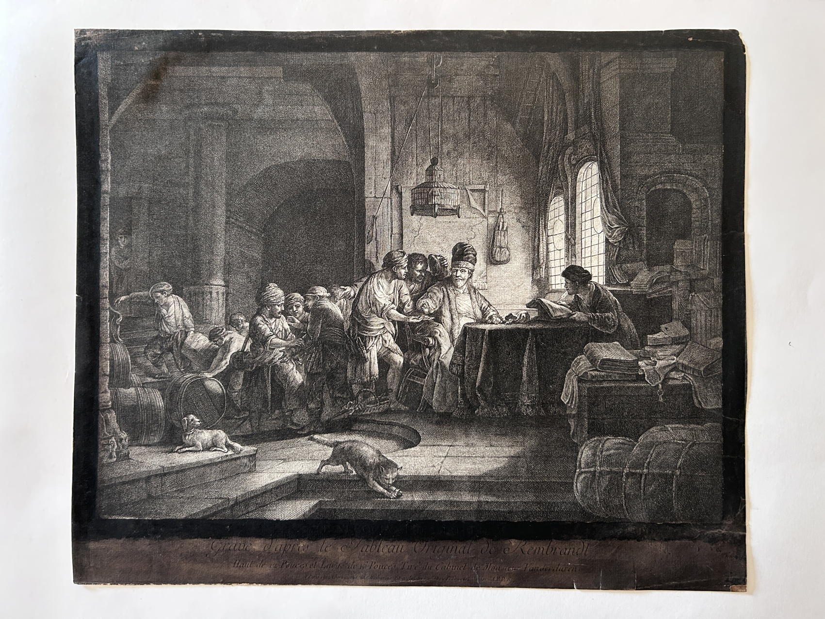 Scène intérieure hollandaise gravure du XVIIIe : Ancienne gravure dont l'illustration a été interprétée par un tableau du célèbre peintre Rembrandt